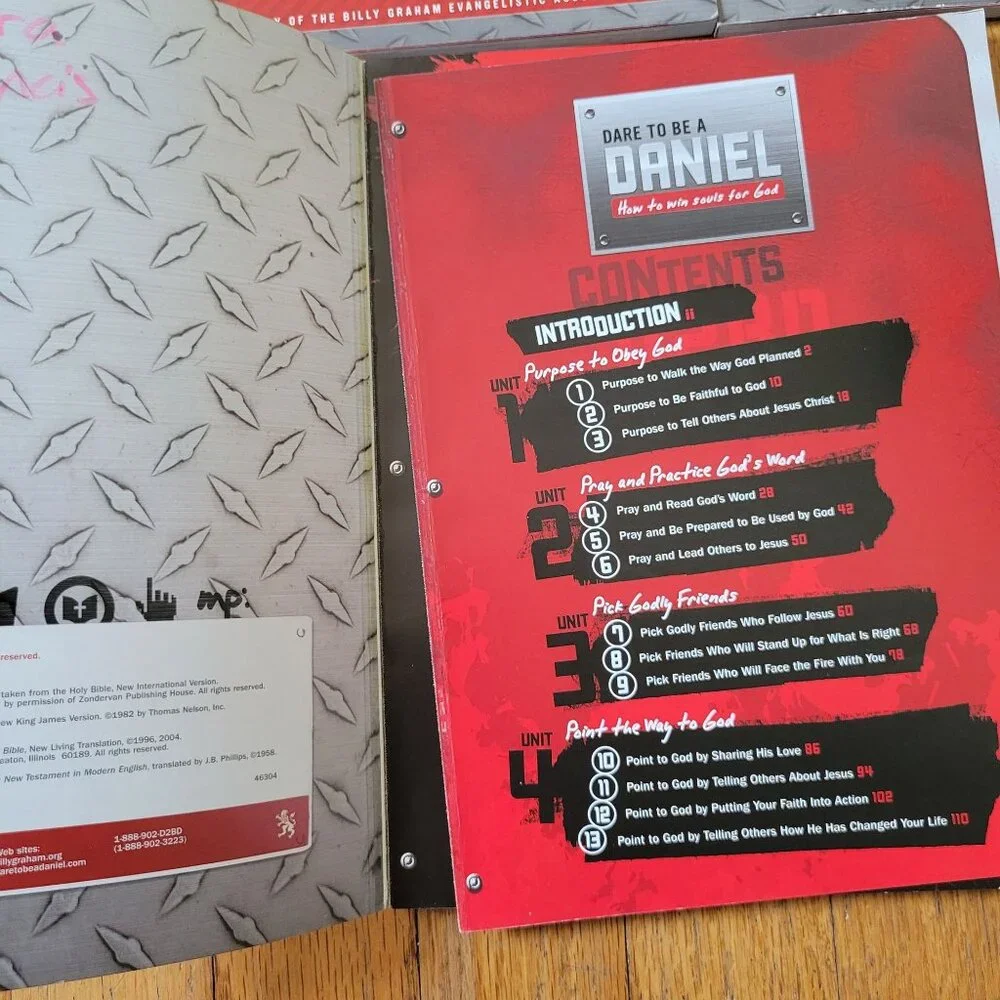 Dare To Be A Daniel Field Manual Guide Set Billy Graham Work Book Church Youth G